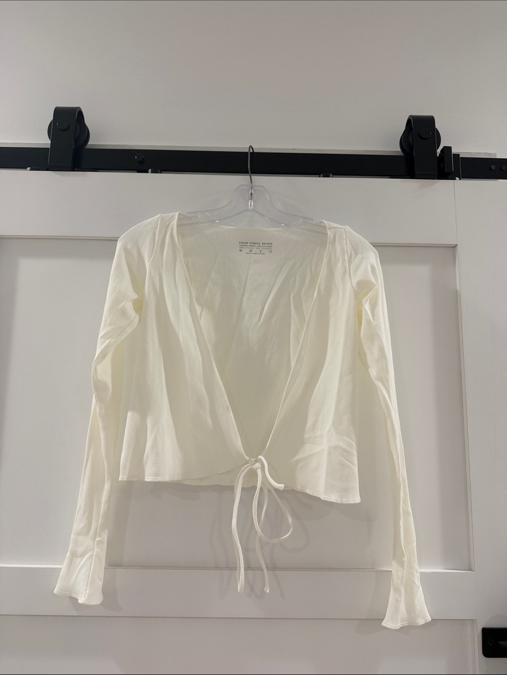 437 The Studio Wrap in Cream